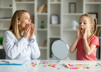 speech-training-kids-professional-child-specialist-woman-training-with-little-girl